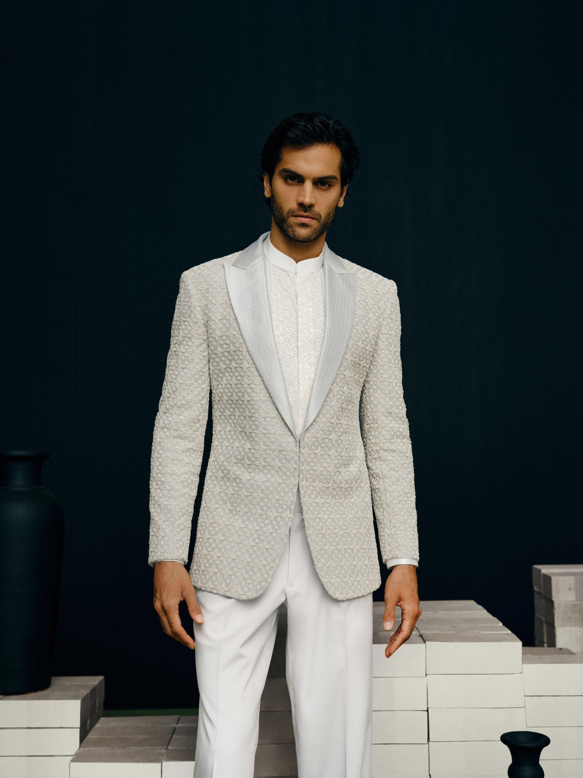 Nivaan tuxedo jacket, shirt and pant set