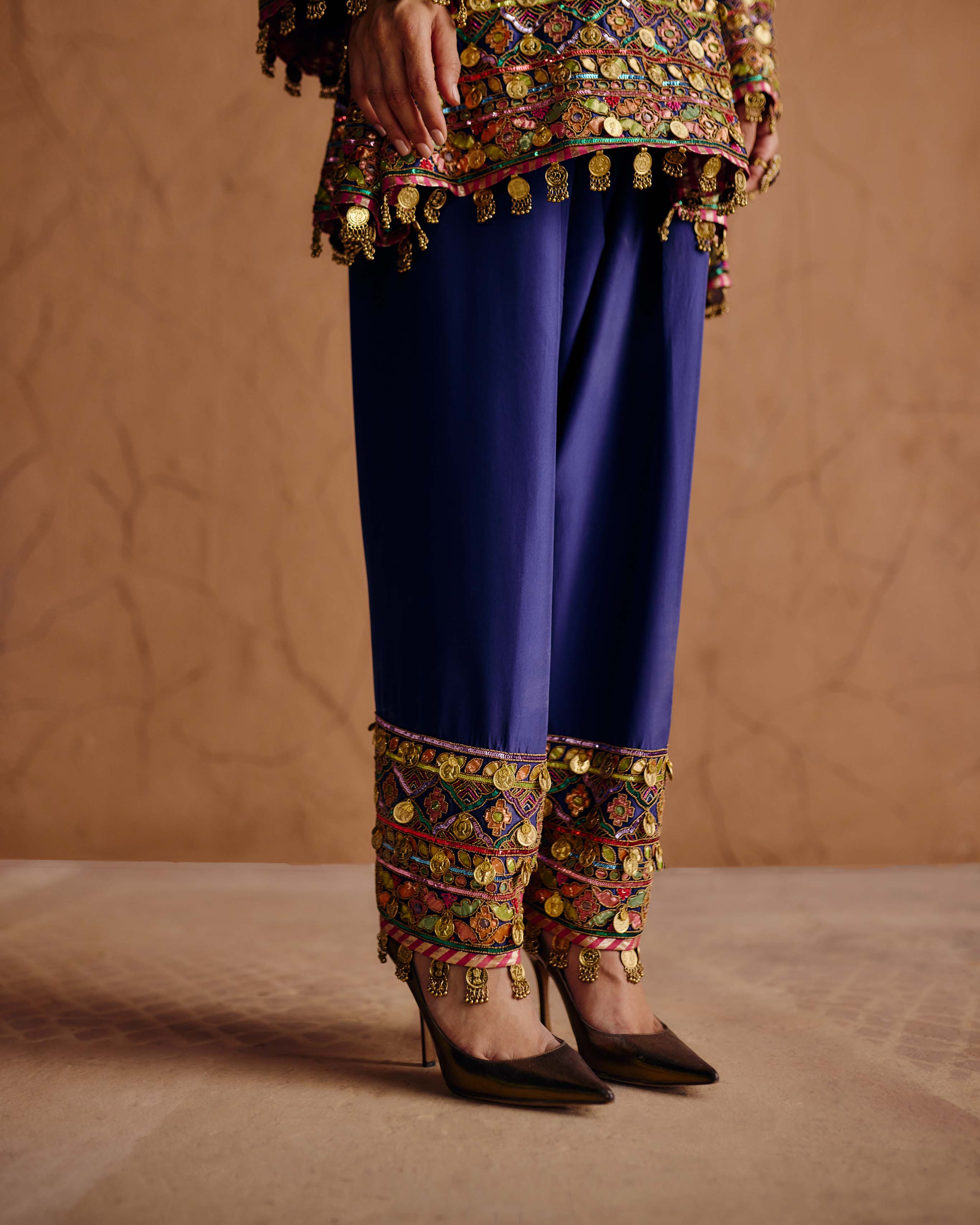 Mandvi Kurta Salwar Set