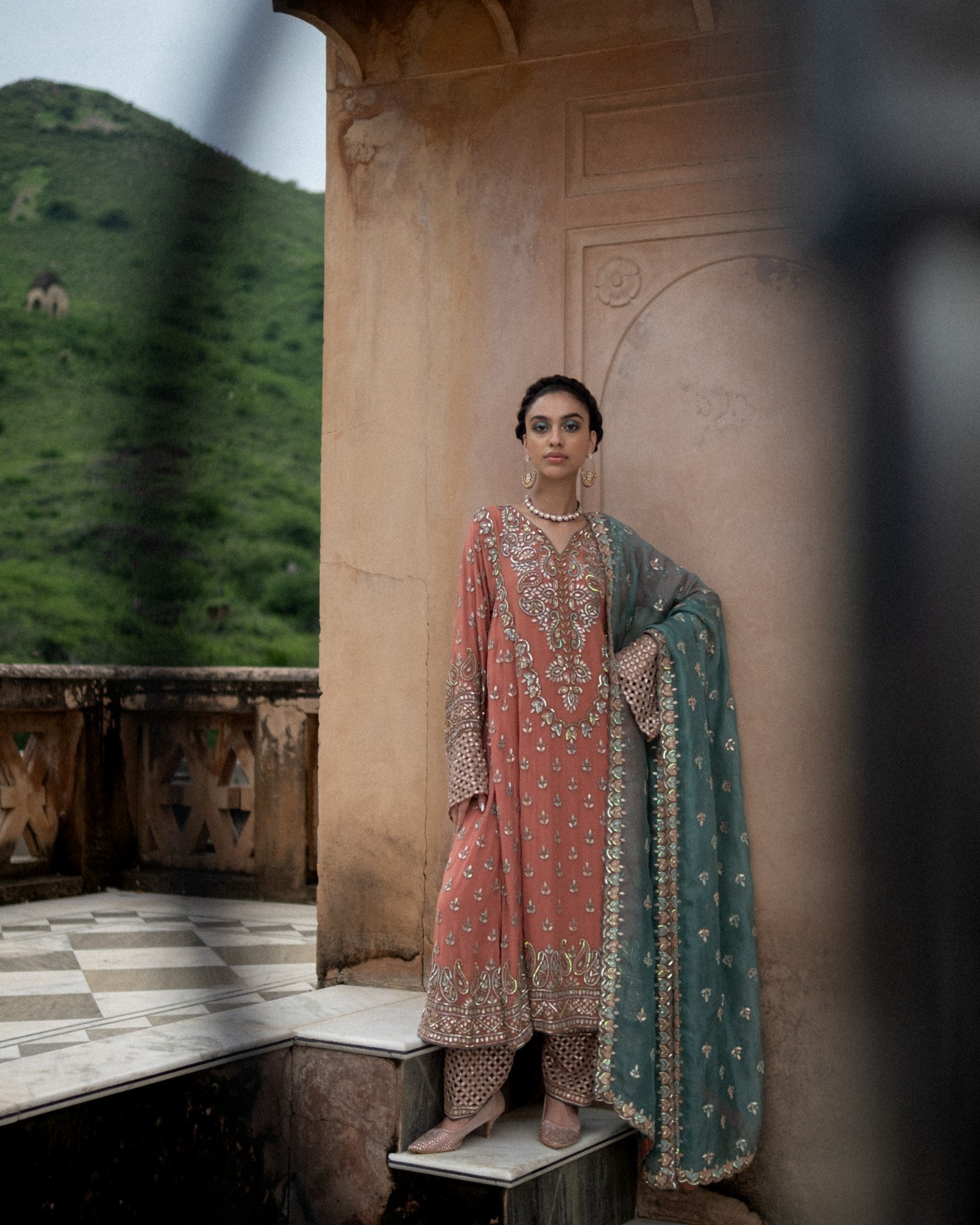 Buta Henna Kurta Set