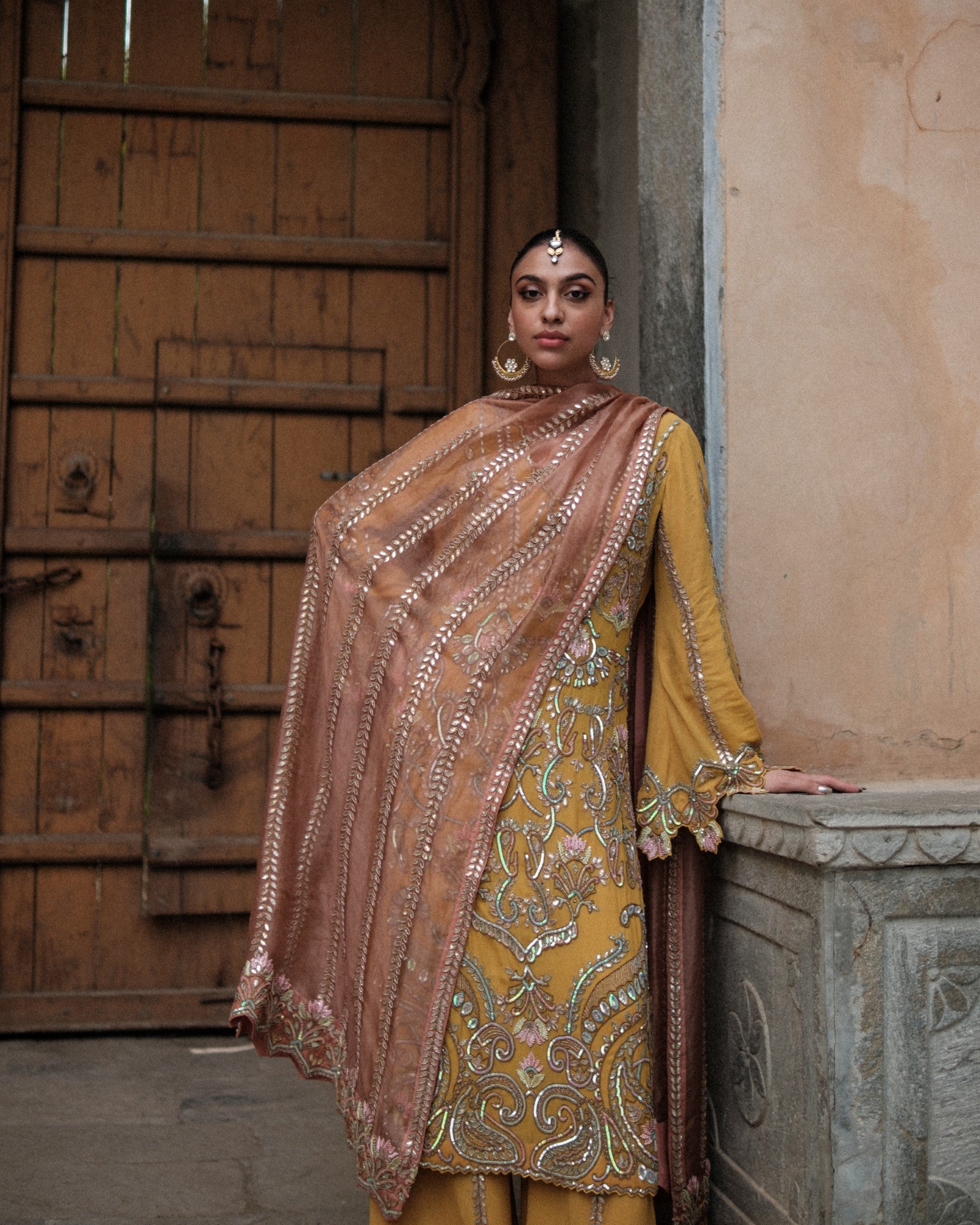 Jharoka Henna Kurta Set