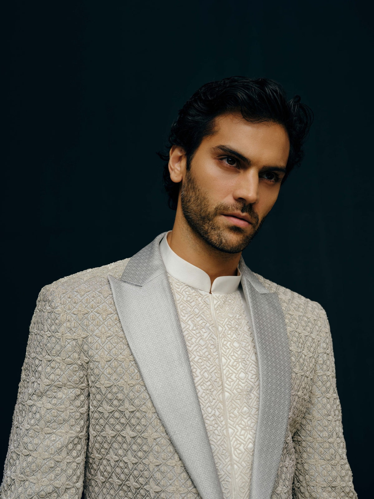 Nivaan tuxedo jacket, shirt and pant set