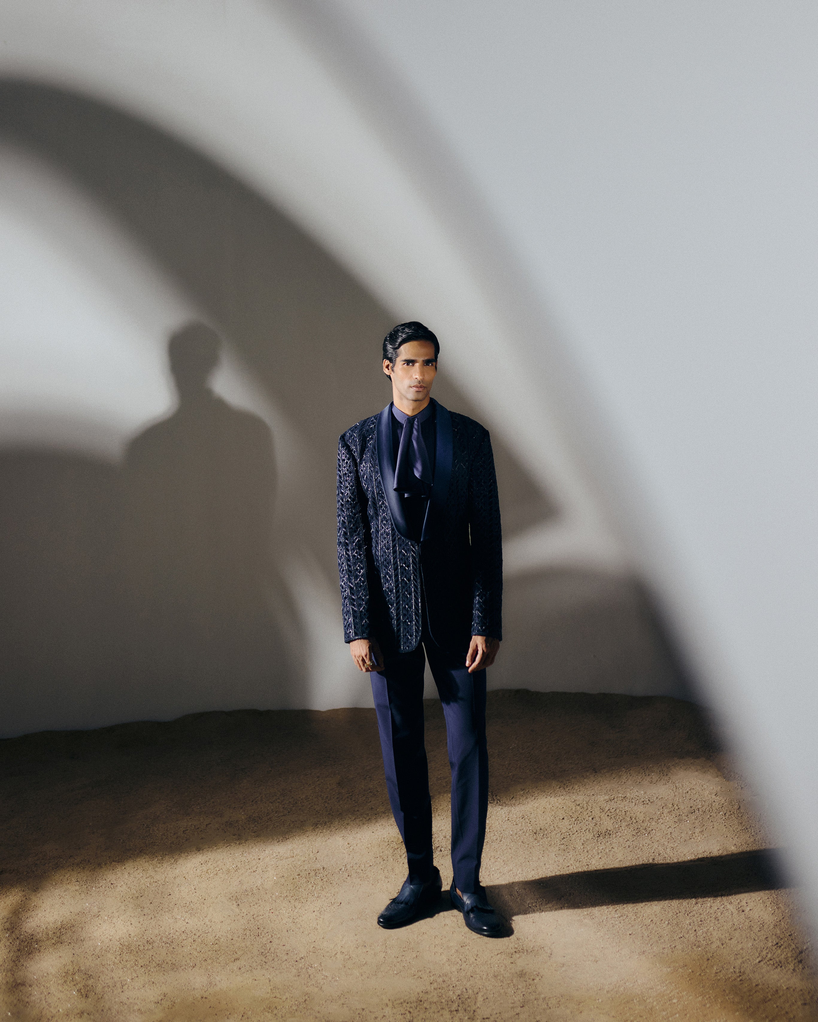 Nilabara Tuxedo Set