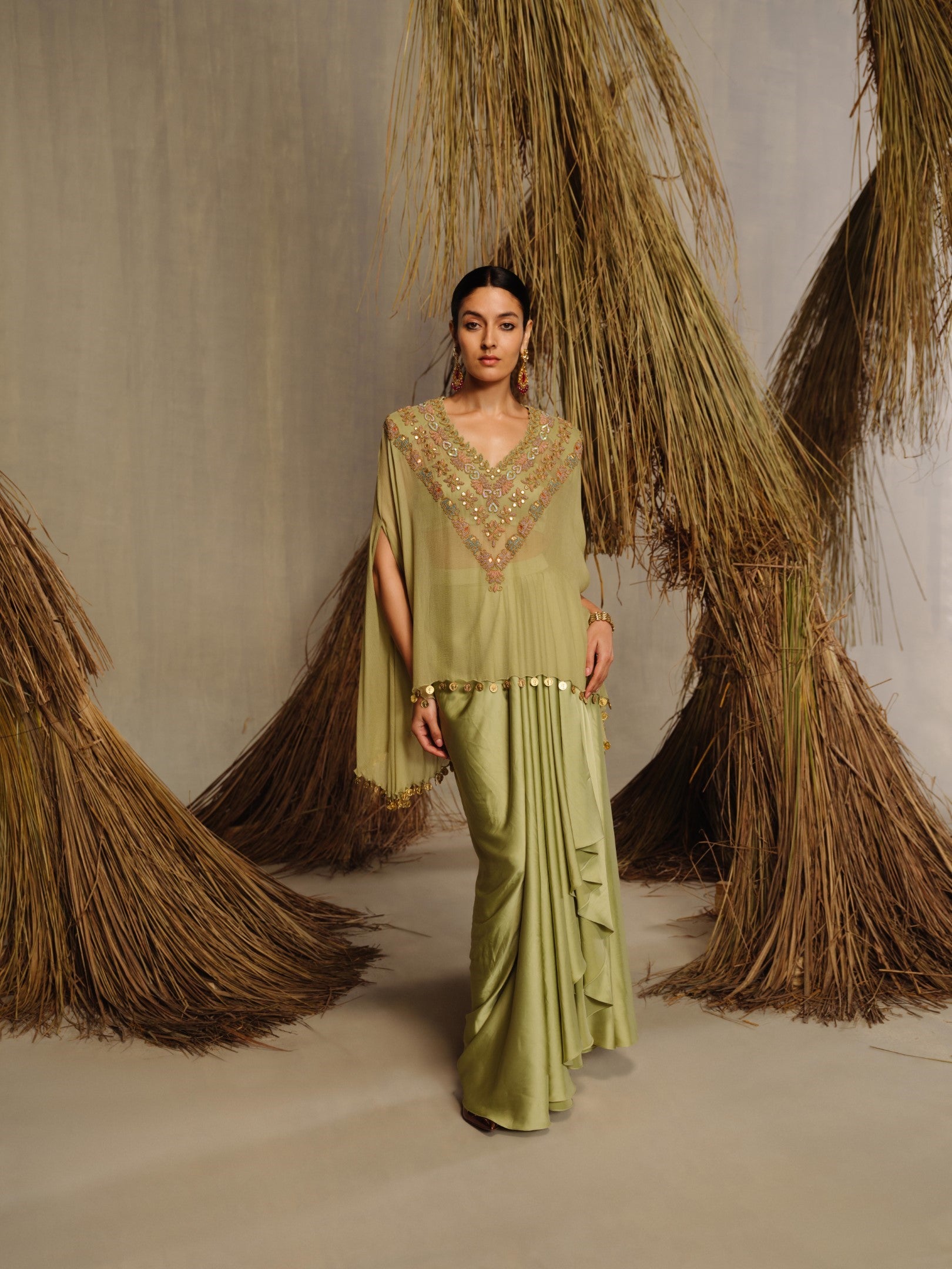 Seher Cape Tunic Set