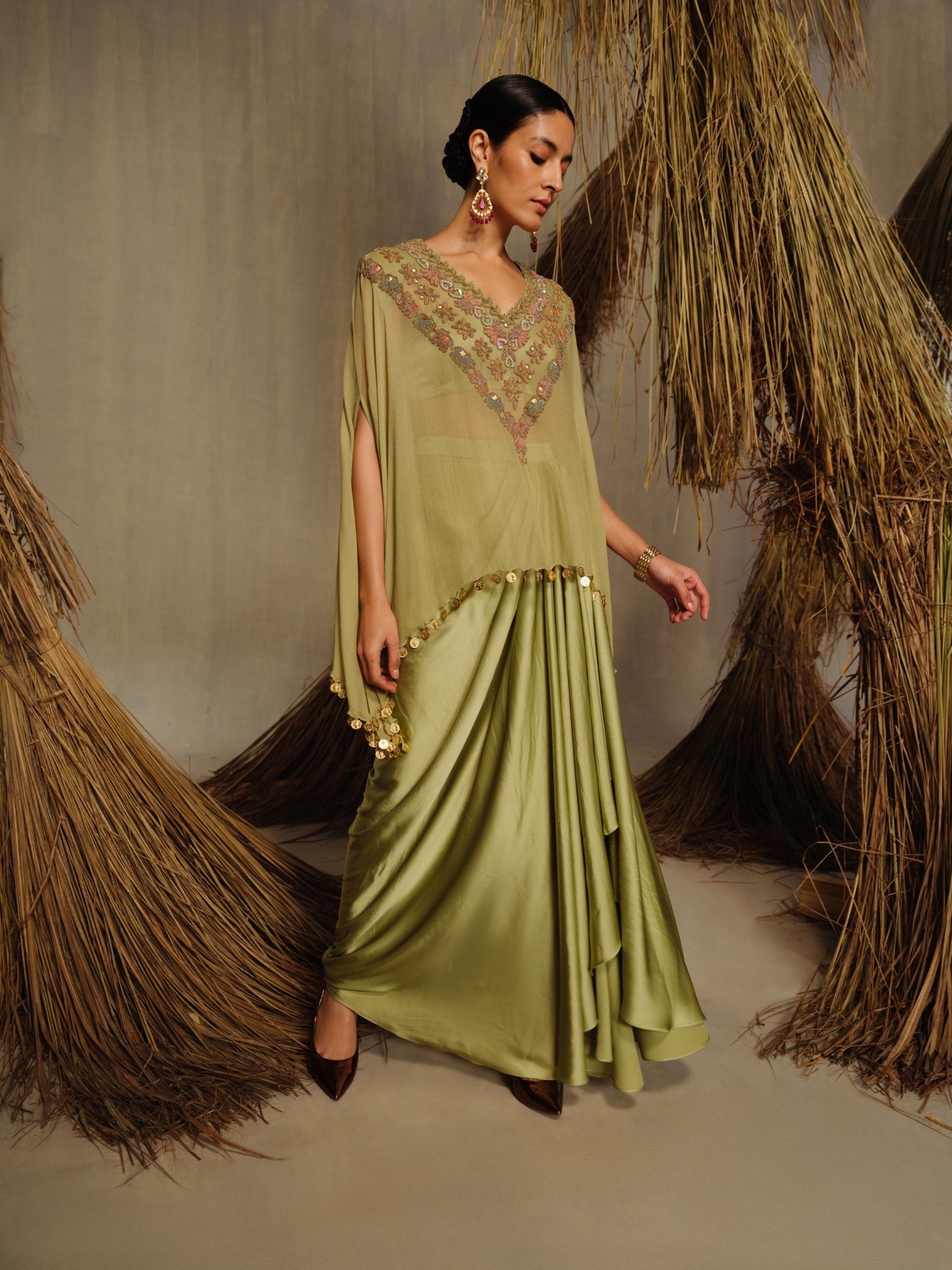 Seher Cape Tunic Set