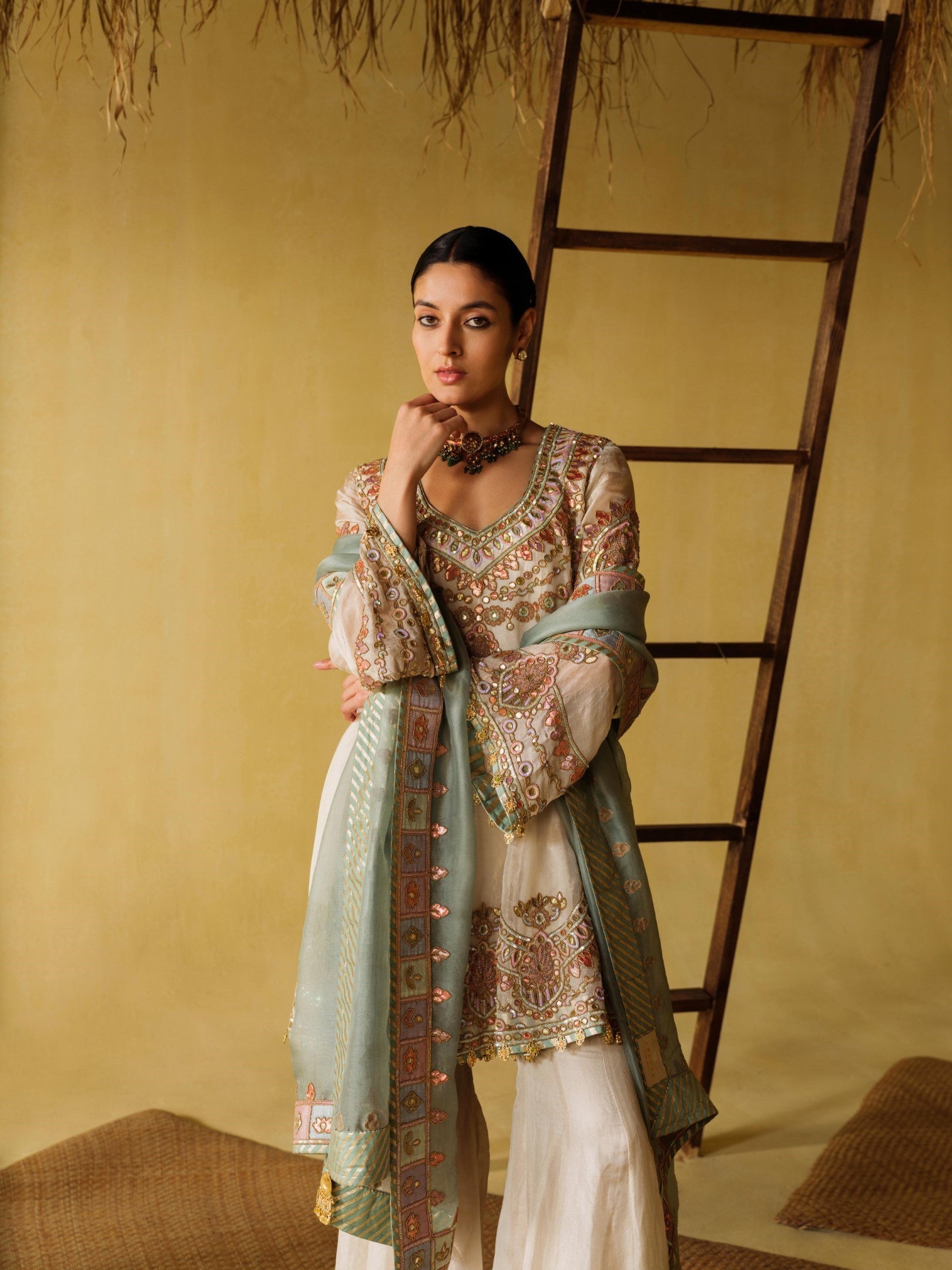 Hoor Kalidaar Kurta Sharara Set