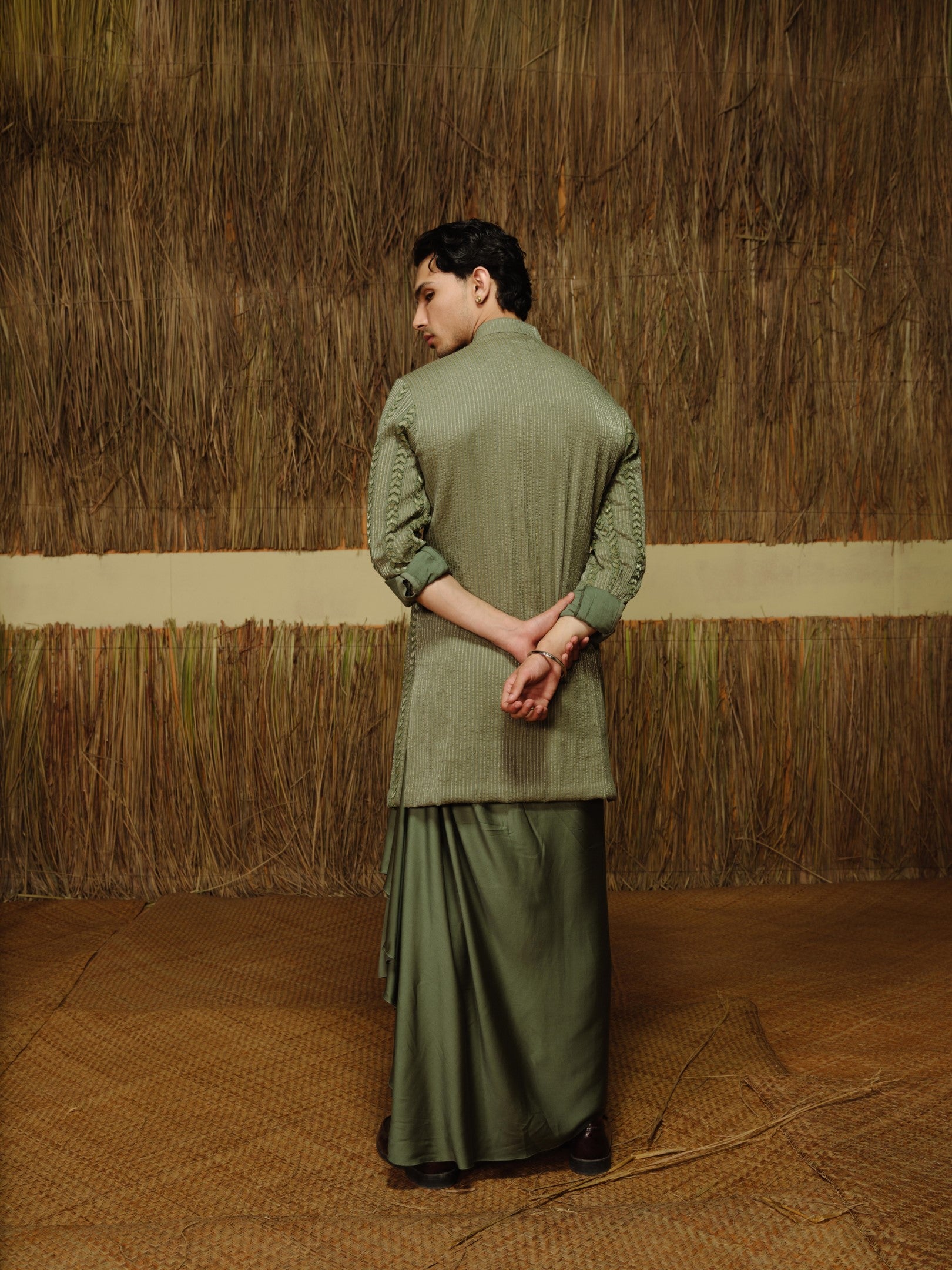 Anakh Kurta Dhoti Set