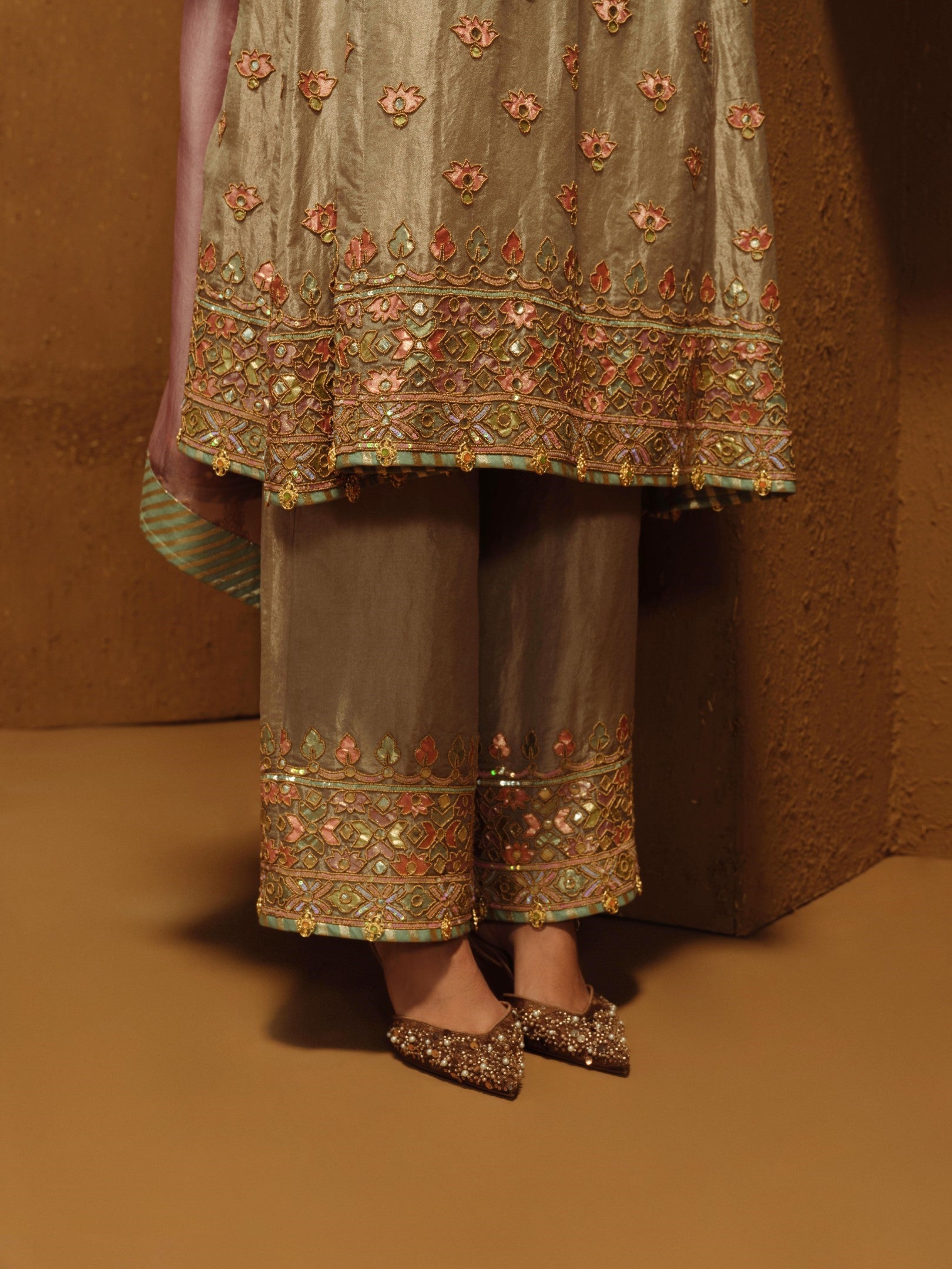 Rajsi Kurta Set