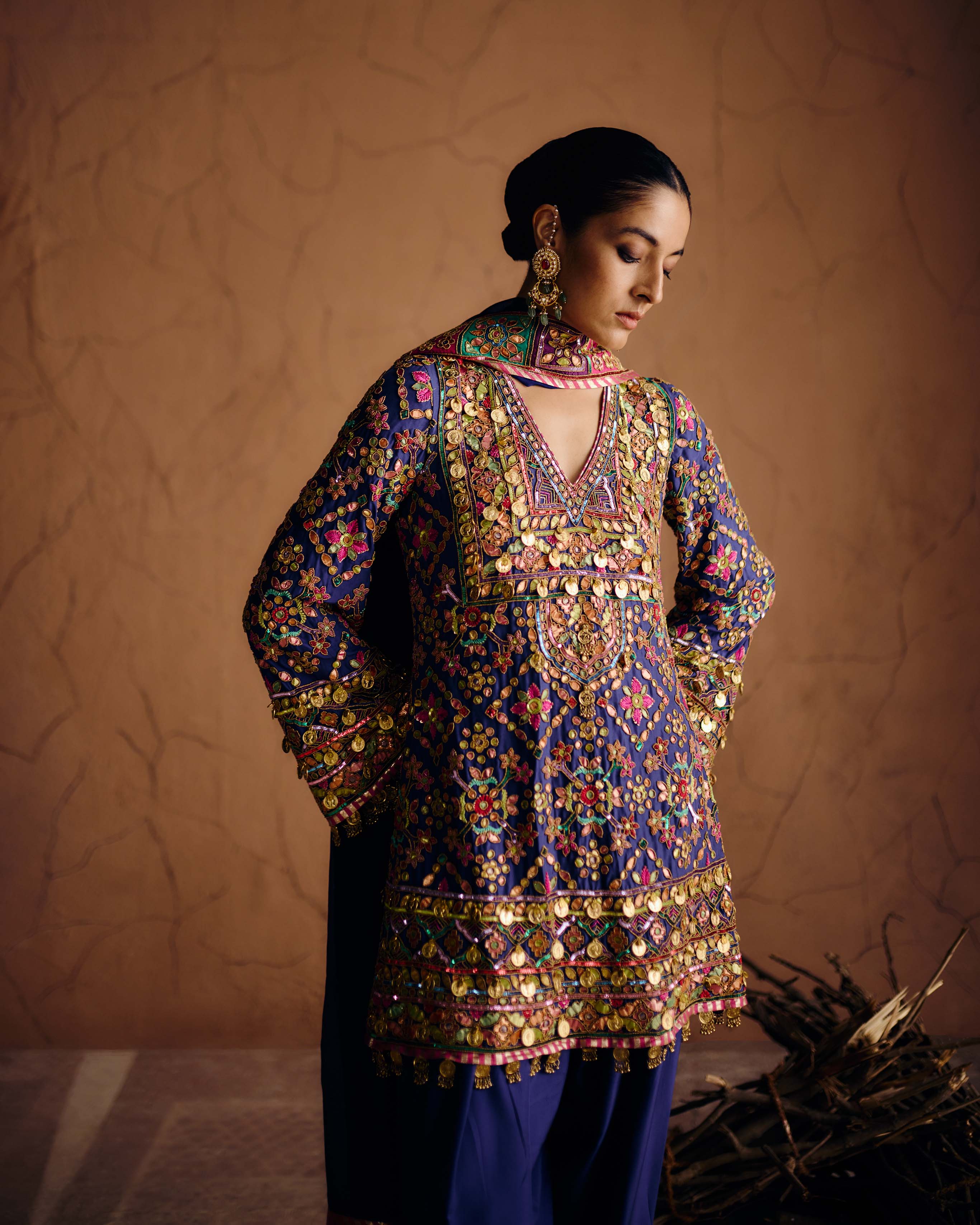 Mandvi Kurta Salwar Set