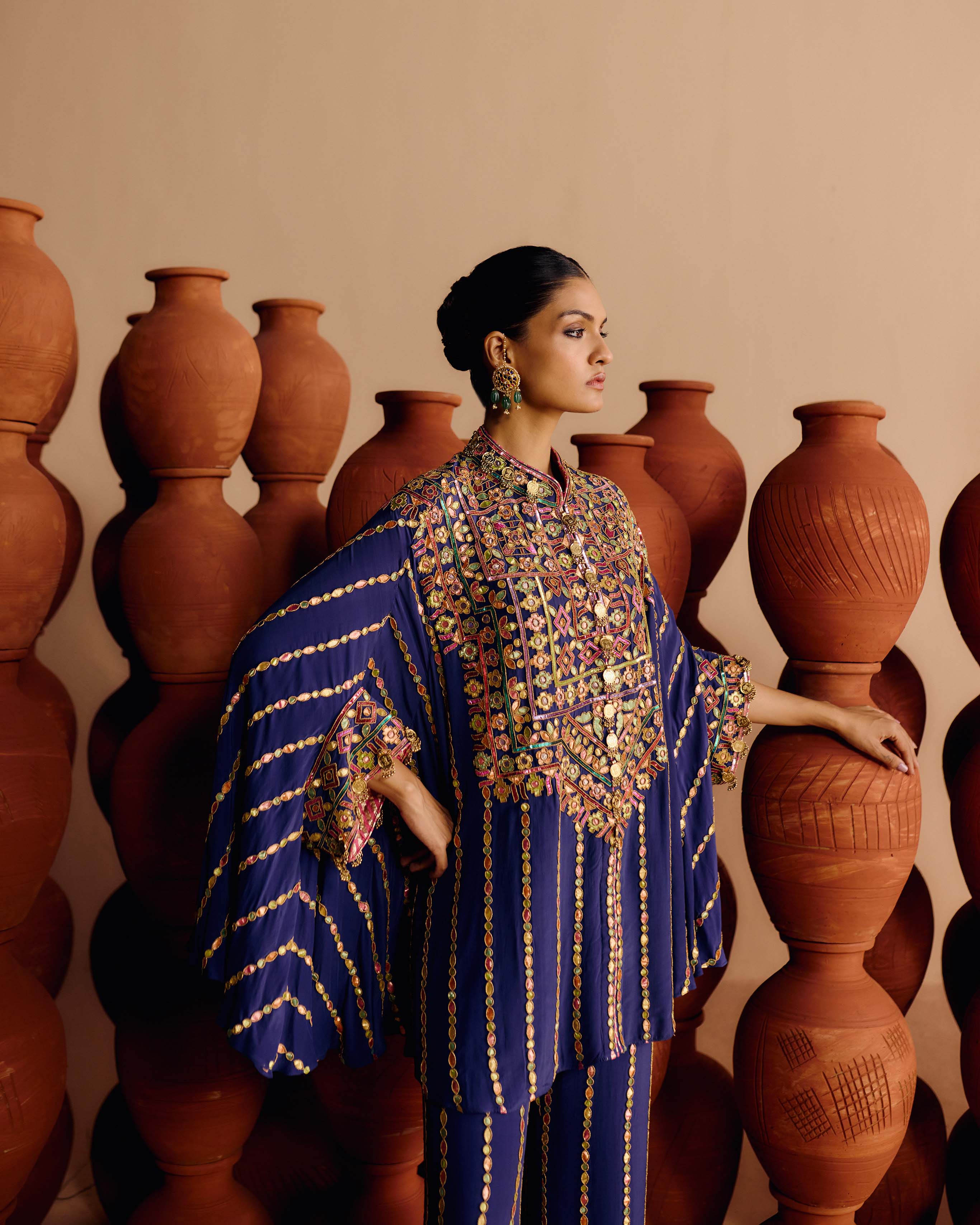 Zyavi Cape Tunic Set