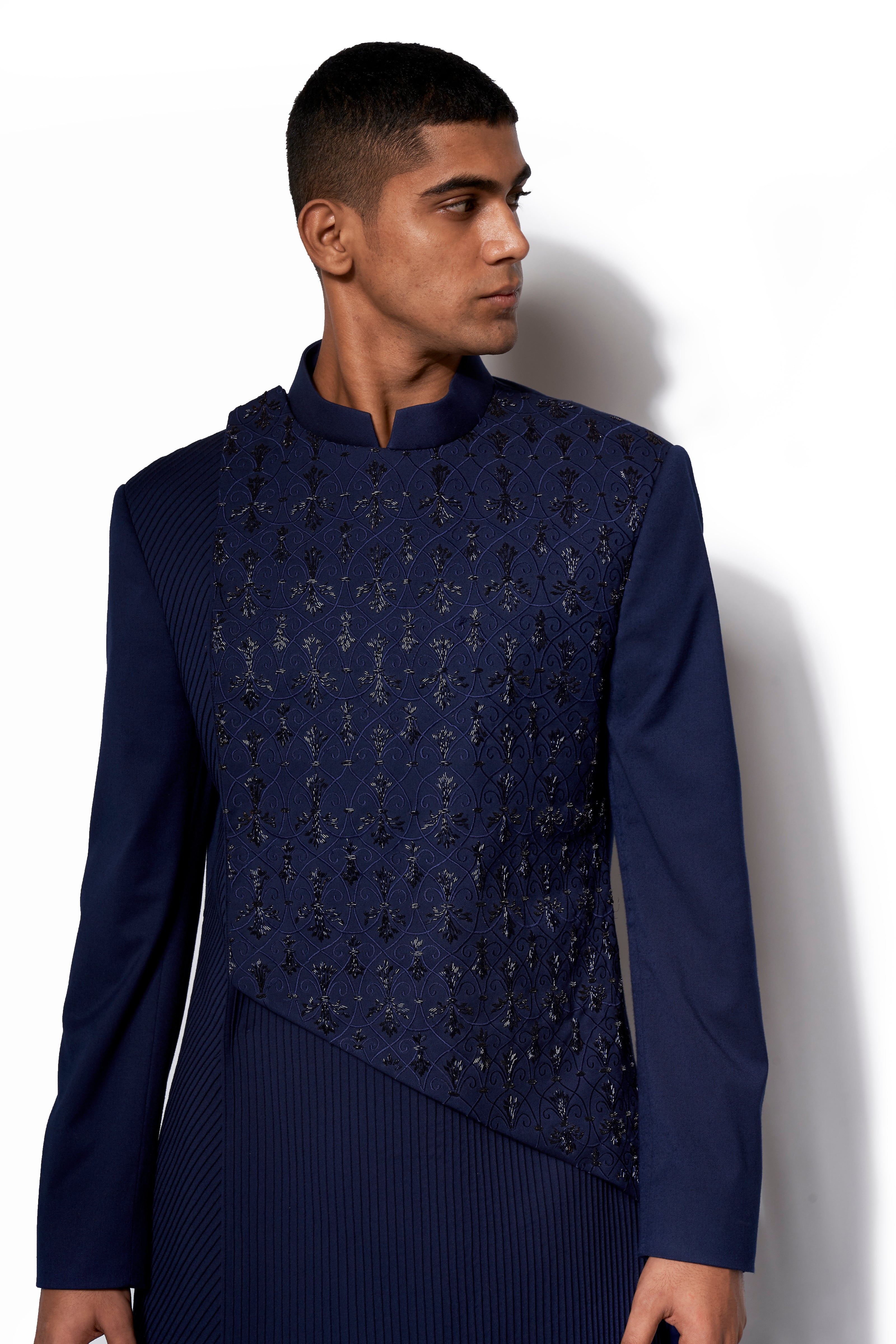 Embroidered Plastron Long Jacket